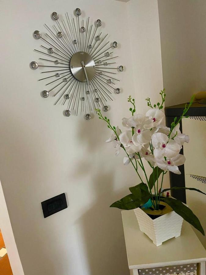 דירות Vietri Holiday House Il Castello Di Anna מראה חיצוני תמונה