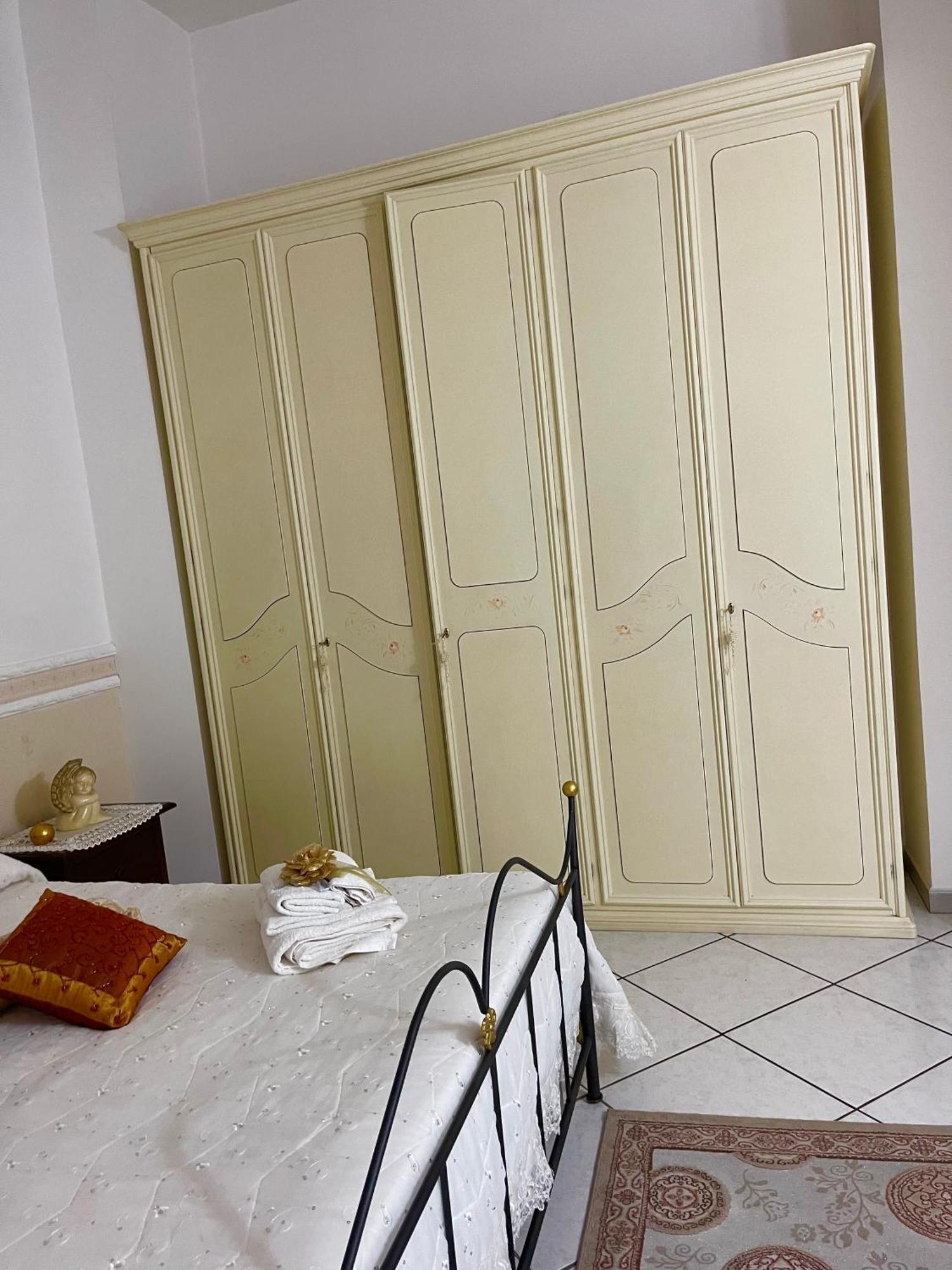 דירות Vietri Holiday House Il Castello Di Anna מראה חיצוני תמונה