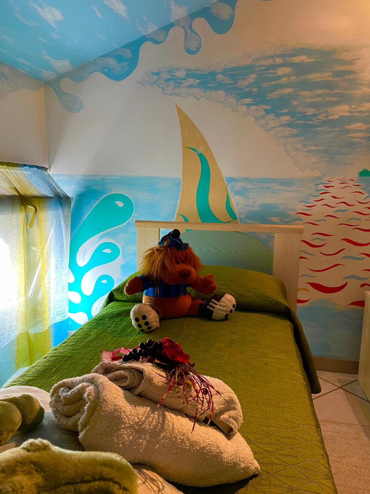 דירות Vietri Holiday House Il Castello Di Anna מראה חיצוני תמונה